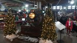 NP 328 4th Christmas Left Side
